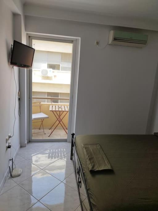 Small Apartment In The Heart Of Piraeus! Notara 43 Extérieur photo
